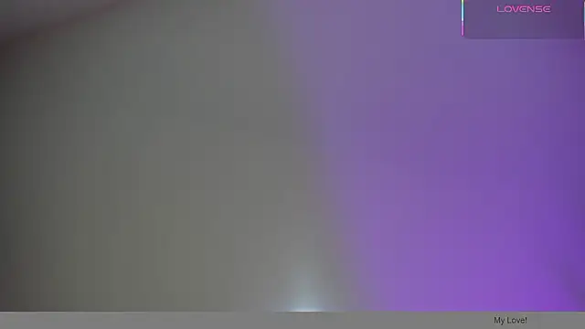 emma  smith1 online show from January 7, 2026, 11:01 am