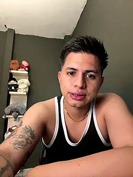 Niicky1  online show from October 28, 2025, 4:27 am