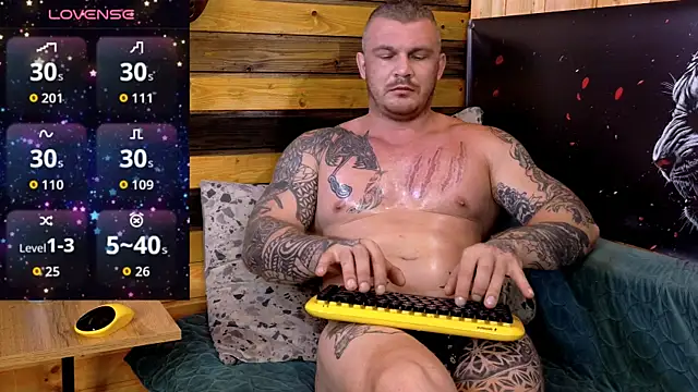 Snapshot of MrrKray chatting on July 18, 2026, 8:56 pm MrrKray online show from July 18, 2026, 8:56 pm