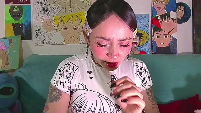 kitty22  online show from May 15, 2026, 1:51 pm