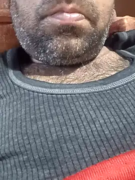 Snapshot of lund_lol chatting on February 17, 2025, 2:31 am lund lol online show from February 17, 2025, 2:31 am