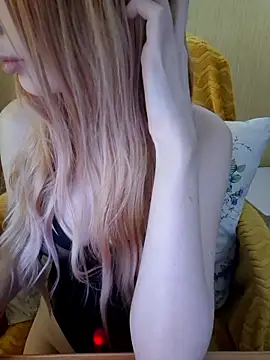 Elza kom online show from January 8, 2026, 8:05 am