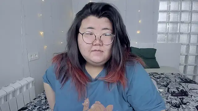 Snapshot of Nadine_asian chatting on December 8, 2024, 8:41 am Nadine asian online show from December 8, 2024, 8:41 am