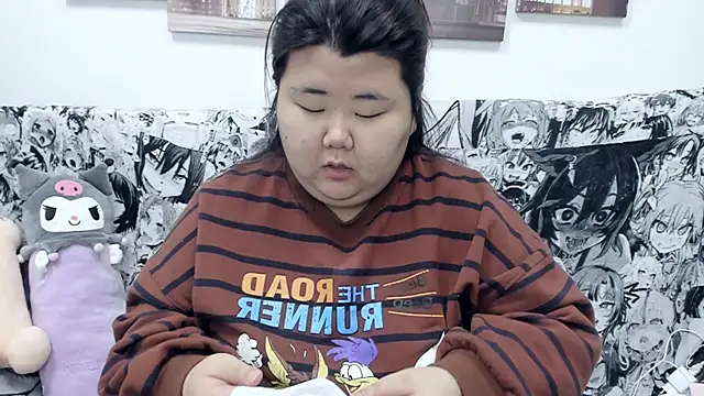 Snapshot of Nadine_asian chatting on December 13, 2024, 8:41 am Nadine asian online show from December 13, 2024, 8:41 am