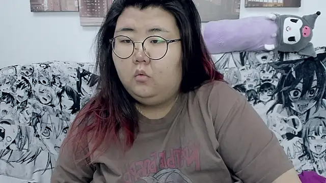 Snapshot of Nadine_asian chatting on December 31, 2024, 3:23 am Nadine asian online show from December 31, 2024, 3:23 am