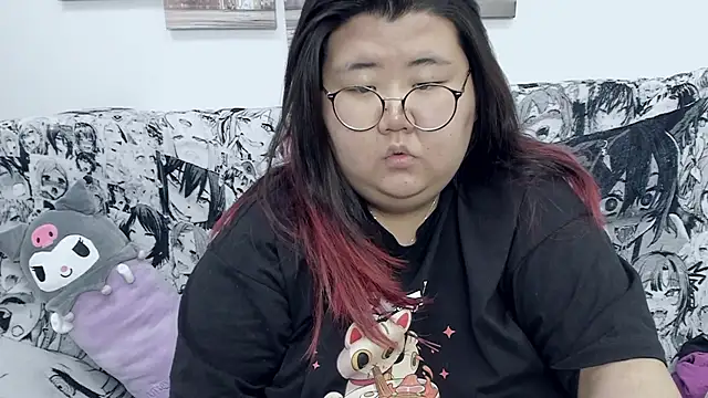 Snapshot of Nadine_asian chatting on January 3, 2025, 11:57 am Nadine asian online show from January 3, 2025, 11:57 am