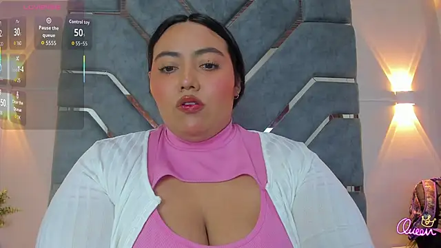LucciaPorter online show from June 24, 2026, 3:00 pm