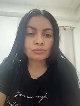 Snapshot of Janna099 chatting on February 25, 2025, 2:03 am Janna099 online show from February 25, 2025, 2:03 am