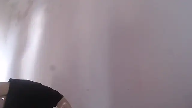 Snapshot of Janna099 chatting on November 17, 2025, 8:14 pm Janna099 online show from November 17, 2025, 8:14 pm