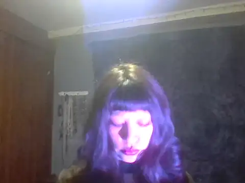 Fo0xybby online show from May 15, 2026, 11:23 pm