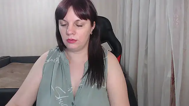 Jane Luste online show from March 13, 2025, 4:01 pm