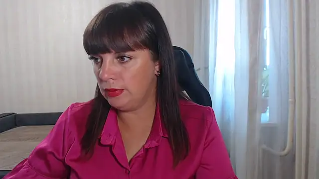 Jane Luste online show from September 21, 2025, 10:28 am