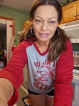 Snapshot of Erotic_and_Exotic chatting on December 14, 2025, 6:41 am Erotic and Exotic online show from December 14, 2025, 6:41 am