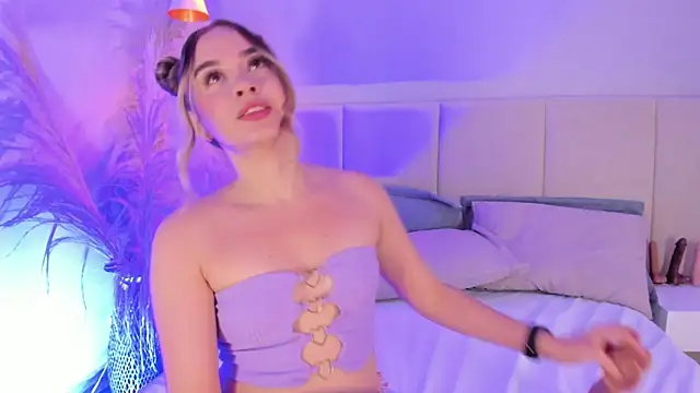 sofia pamela online show from March 14, 2025, 7:23 pm