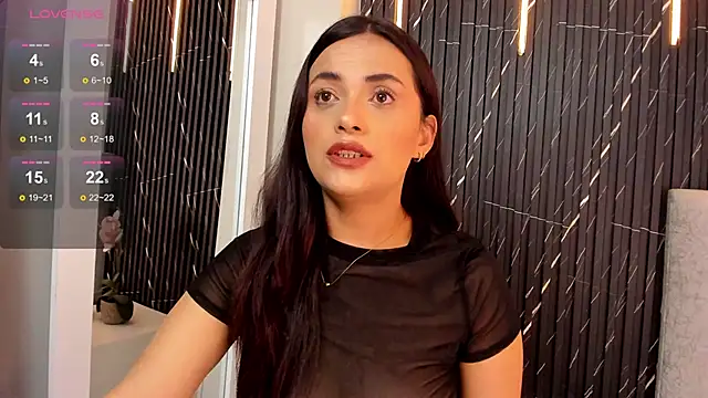 Snapshot of katrina_kaif_x chatting on March 14, 2025, 6:50 pm katrina kaif x online show from March 14, 2025, 6:50 pm