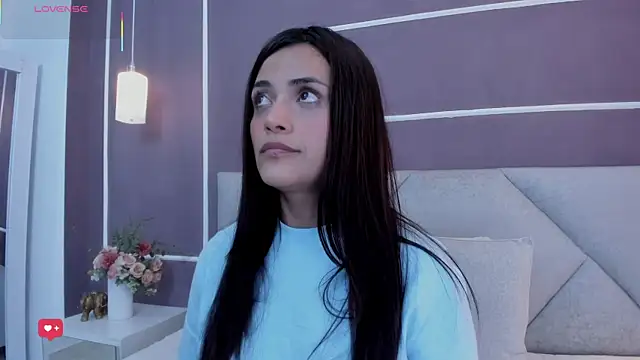 Snapshot of katrina_kaif_x chatting on July 6, 2026, 7:16 pm katrina kaif x online show from July 6, 2026, 7:16 pm