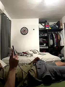 Snapshot of Magicerosxx69 chatting on December 19, 2025, 2:40 am Magicerosxx69 online show from December 19, 2025, 2:40 am