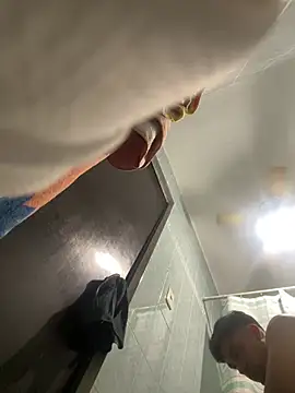 Snapshot of Magicerosxx69 chatting on March 14, 2026, 12:28 am Magicerosxx69 online show from March 14, 2026, 12:28 am