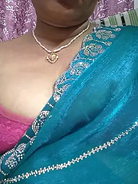 Snapshot of Ritasingh-0461 chatting on October 13, 2025, 1:11 pm Ritasingh-0461 online show from October 13, 2025, 1:11 pm