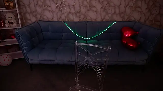 RosieMoons online show from March 2, 2026, 8:37 pm