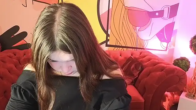 RosieMoons online show from March 4, 2026, 8:26 pm