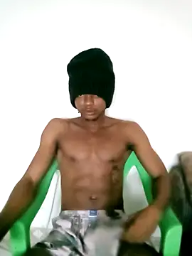 Snapshot of Samir4123 chatting on February 13, 2025, 4:22 am Samir4123 online show from February 13, 2025, 4:22 am