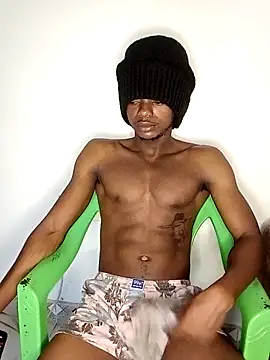 Snapshot of Samir4123 chatting on March 7, 2025, 12:15 am Samir4123 online show from March 7, 2025, 12:15 am