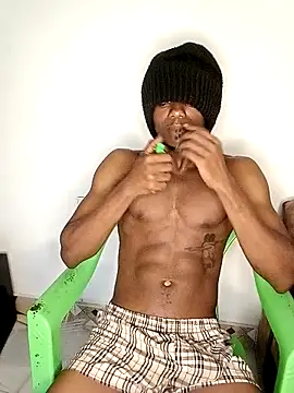 Snapshot of Samir4123 chatting on March 13, 2025, 9:05 pm Samir4123 online show from March 13, 2025, 9:05 pm