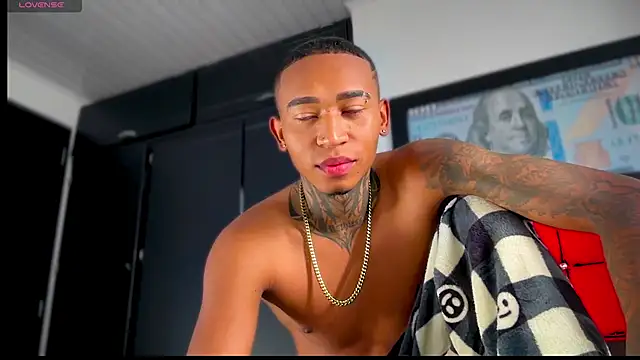 sexy blacks  online show from July 6, 2026, 12:02 pm