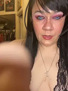 Snapshot of sexyasscougar chatting on March 8, 2025, 2:01 am sexyasscougar online show from March 8, 2025, 2:01 am