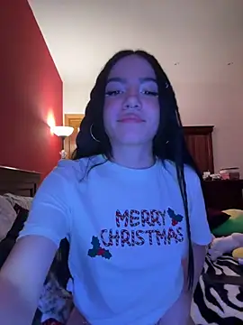 ShannonShanny online show from December 19, 2024, 7:07 pm