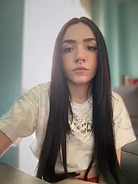 ShannonShanny online show from January 26, 2025, 1:58 pm