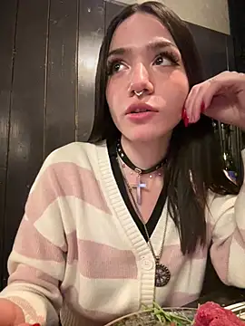 ShannonShanny online show from February 5, 2026, 7:40 pm