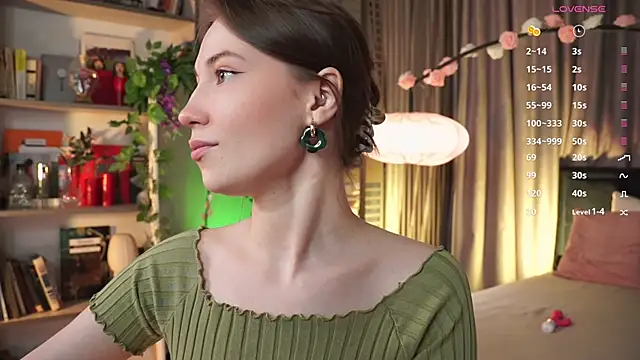 Snapshot of askaudrey_ chatting on March 5, 2025, 2:01 pm askaudrey online show from March 5, 2025, 2:01 pm