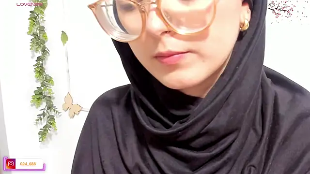 Snapshot of aysel_elid chatting on March 9, 2026, 2:15 am aysel elid online show from March 9, 2026, 2:15 am