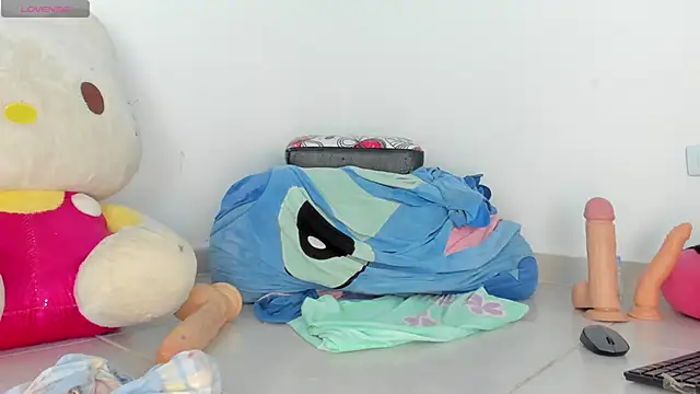 Bigdickgirls 02 online show from March 4, 2025, 4:06 am