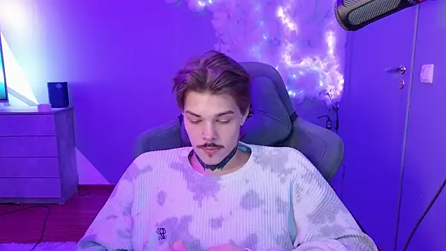 DENIS HERE online show from January 31, 2025, 8:12 pm