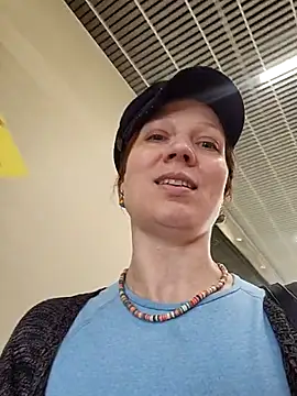 Exhibitionsplit online show from March 13, 2025, 1:07 pm