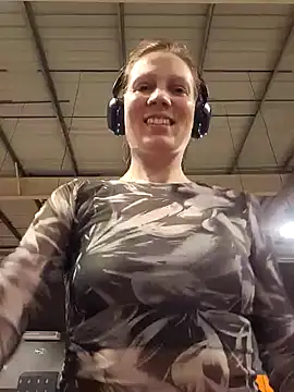 Exhibitionsplit online show from March 15, 2025, 10:22 pm