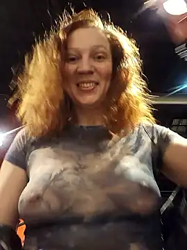 Exhibitionsplit online show from March 5, 2026, 11:12 pm