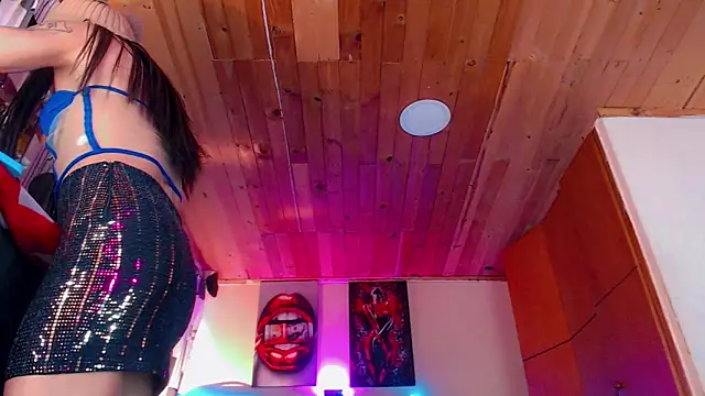 Snapshot of CoralineSweett chatting on February 28, 2026, 9:27 pm CoralineSweett online show from February 28, 2026, 9:27 pm