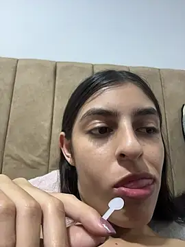 Snapshot of cristel_17 chatting on April 10, 2026, 3:12 am cristel 17 online show from April 10, 2026, 3:12 am