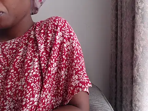 Snapshot of black___ghodess chatting on May 10, 2026, 6:40 am black ghodess online show from May 10, 2026, 6:40 am