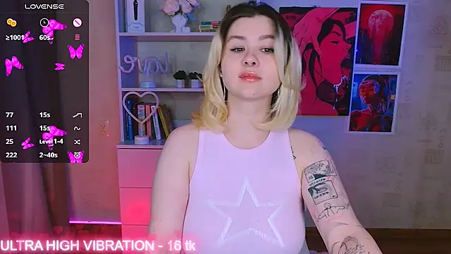 cutie mili online show from March 3, 2025, 7:10 am