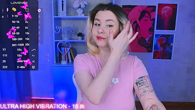 cutie mili online show from March 11, 2025, 6:10 am