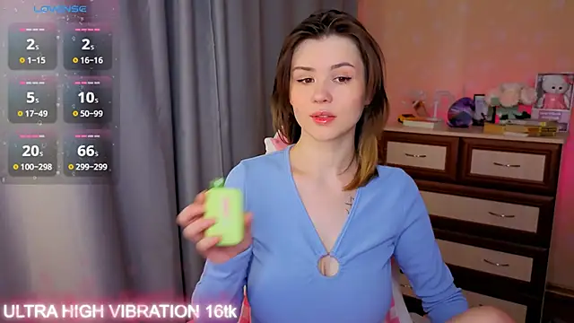 cutie mili online show from November 1, 2025, 8:16 am