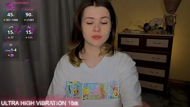 cutie mili online show from March 12, 2026, 12:11 pm