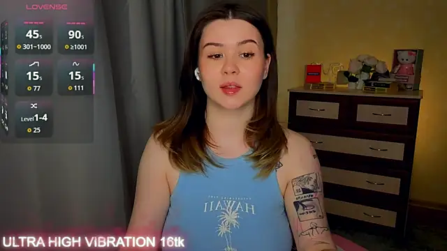 Snapshot of cutie_mili chatting on May 15, 2026, 9:49 am cutie mili online show from May 15, 2026, 9:49 am