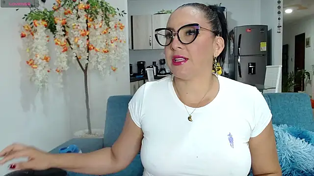 Snapshot of dakota_johnson10 chatting on October 5, 2025, 10:57 am dakota johnson10 online show from October 5, 2025, 10:57 am