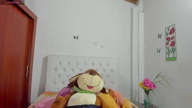 Snapshot of VenussVega chatting on June 2, 2026, 5:59 pm VenussVega online show from June 2, 2026, 5:59 pm